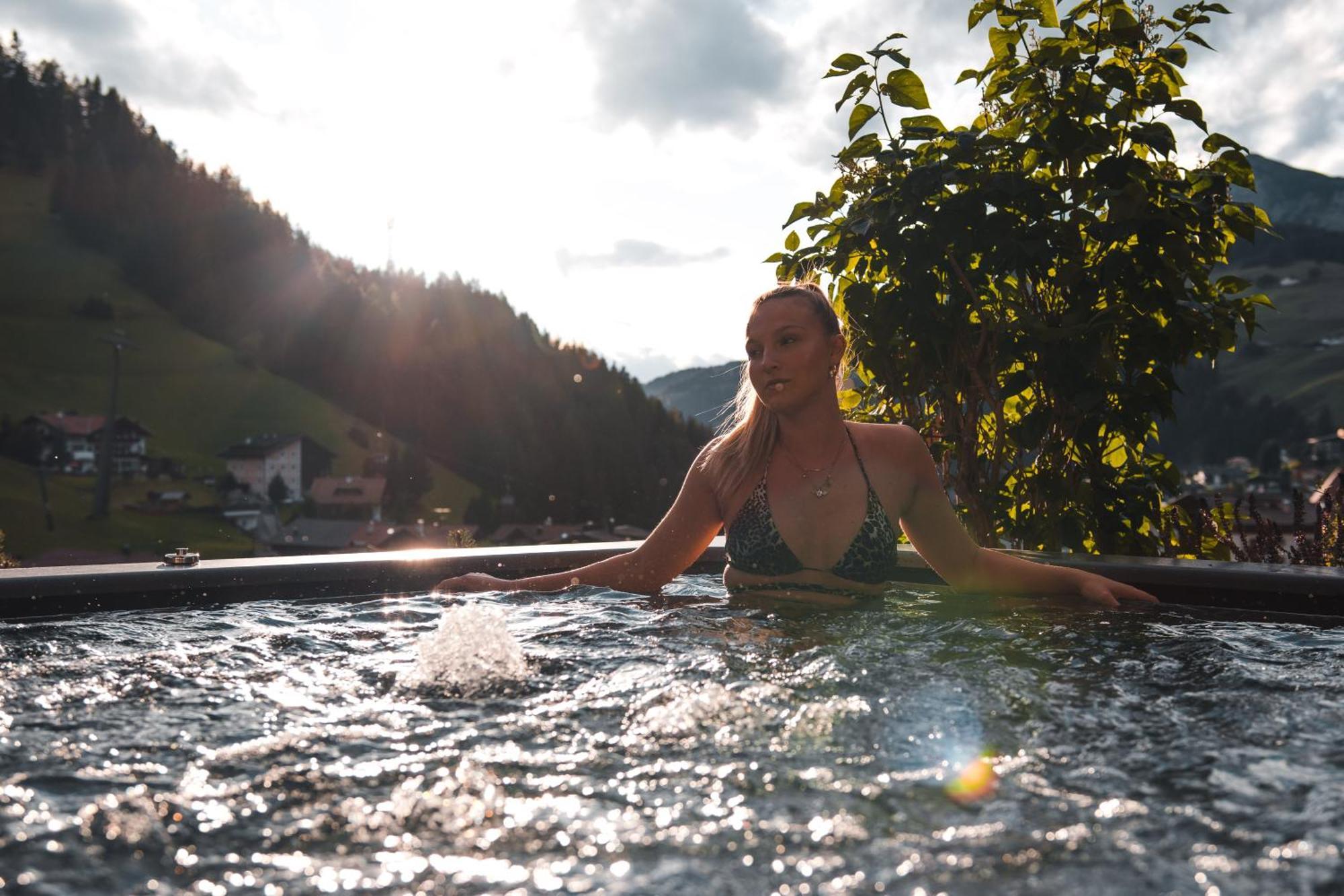 Residence Chalet L'Salvan Selva di Val Gardena Luaran gambar